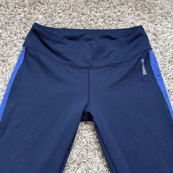 Reebok 7/8 Legging Mid Waist Stripped Blue size medium - Picture 2 of 11